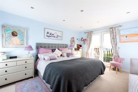 5 bedroom detached house for sale, Chawton Crescent, Great Holm, Milton Keynes, Buckinghamshire, MK8