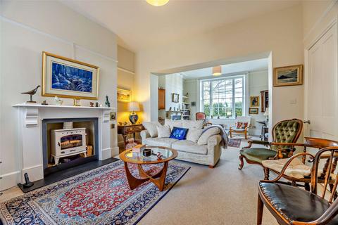 62 Andover Road, Cheltenham, GL50 2TN