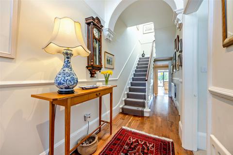 62 Andover Road, Cheltenham, GL50 2TN