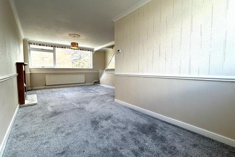 2 bedroom flat to rent, Links View, Sutton Coldfield, West Midlands, B74