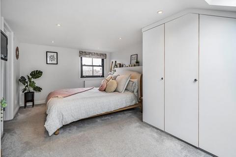 37 Belmont Road, Beckenham, BR3 4HW