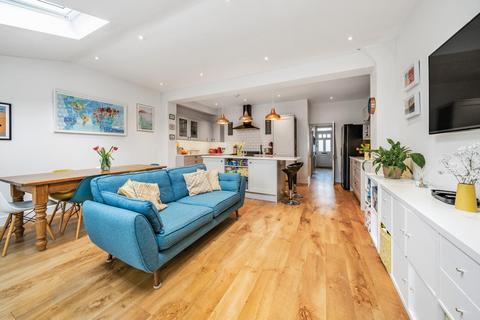37 Belmont Road, Beckenham, BR3 4HW