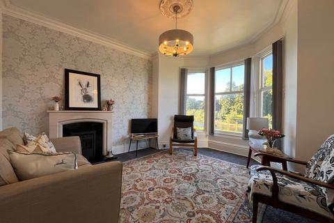 33 Aynam Road, Kendal, LA9 7DW