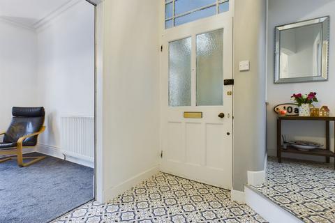 33 Aynam Road, Kendal, LA9 7DW
