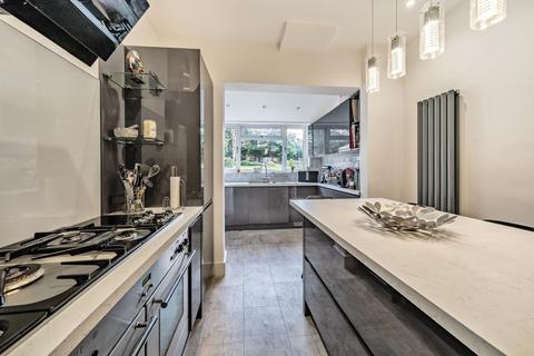 4 bedroom detached house for sale, Bromley Road, Beckenham