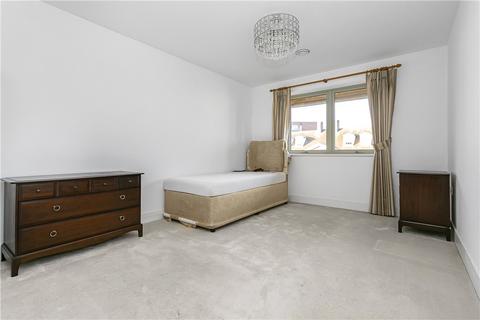 2 bedroom apartment for sale, New Zealand Avenue, Surrey KT12