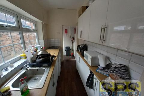 3 bedroom terraced house for sale, Darnley Street, Stoke-on-Trent ST4