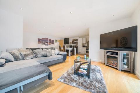 1 bedroom flat for sale, Newbury,  Berkshire,  RG14