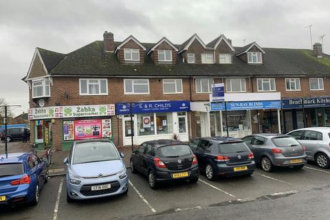 Retail property (high street) to rent, 10A The Parade, Kidlington, Oxford, OX5 1EE