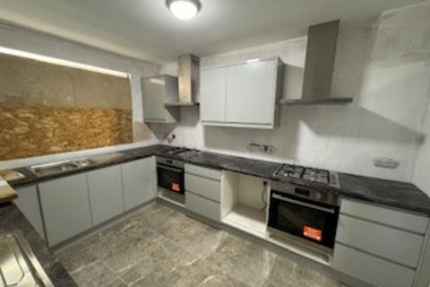 undefined, Marshall Close, HOUNSLOW, Greater London, TW4