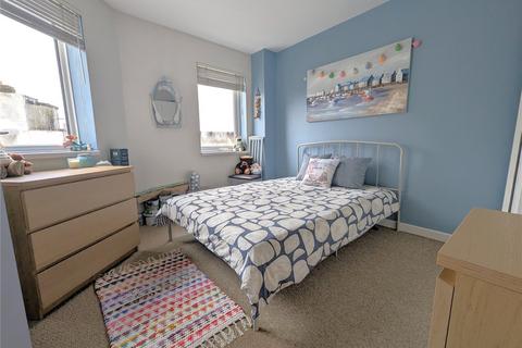2 bedroom apartment for sale - Tredray House, South Street, Gosport, Hampshire, PO12
