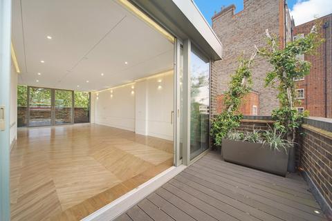4 bedroom terraced house to rent - Belmont Street, Camden, London