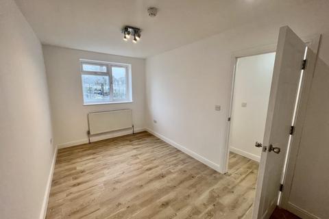 4 bedroom terraced house to rent - London W13