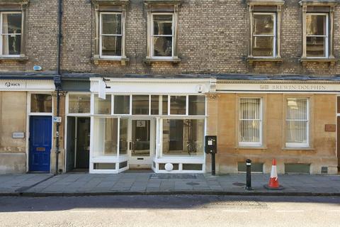 Retail property (high street) to rent, 5 King Edward Street, Oxford, OX1 4HS