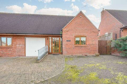 2 bedroom bungalow for sale, Terrills Lane, Tenbury Wells, WR15