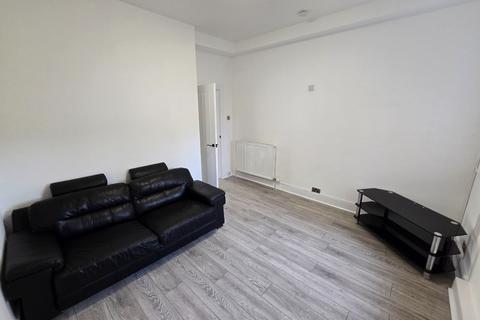 1 bedroom flat to rent, Victoria Road, Torry, Aberdeen, AB11