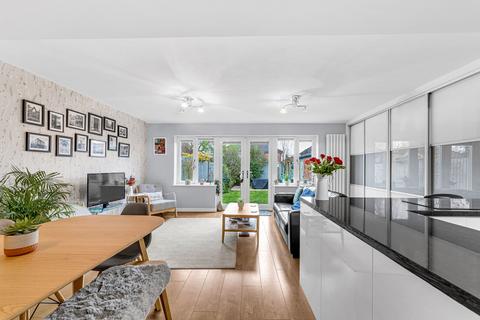 35 Acton Avenue, Appleton, Warrington, WA4 5PS