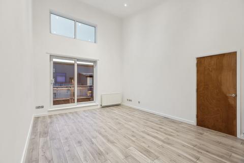 1/16 Hawkhill Close, Edinburgh, EH7 6AB