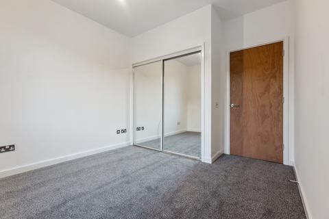 1/16 Hawkhill Close, Edinburgh, EH7 6AB