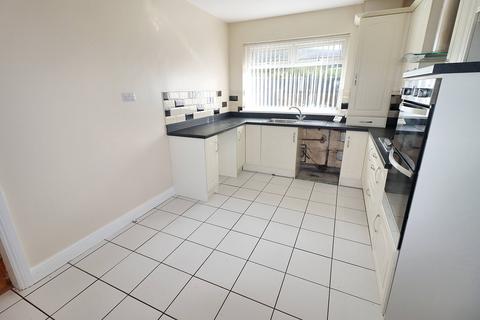 6 Armitage Gardens, Gateshead, NE9 7EY