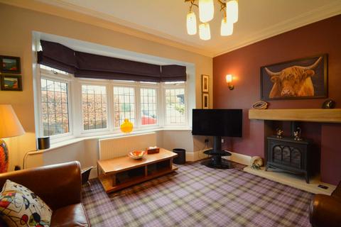 4 bedroom semi-detached house for sale - Broadway, Manchester