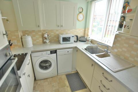 2 bedroom apartment for sale, Queensmead, Allenview Road, Wimborne, BH21 1UW