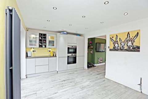 44 Carlton Crescent, Beddau, Pontypridd, CF38 2RS