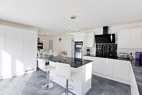 12 Clos Afon, Abercwmboi, Aberdare, CF44 6BF