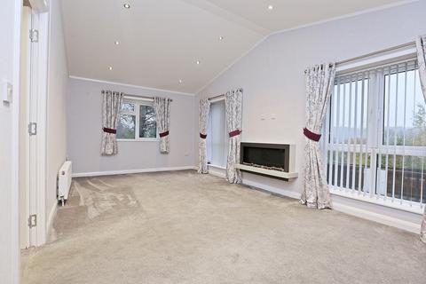 2 bedroom detached bungalow for sale, Pont Pentre Park, Pontypridd CF37