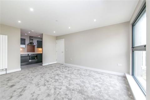 2 bedroom apartment for sale, Beaumont Court, Victoria Avenue, Southend-on-Sea, Essex