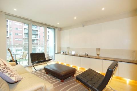 2 bedroom apartment for sale, Oswald Building, 374 Queenstown Road, London, SW11