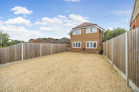 Winton Botley Road, West End, Southampton, SO30 3HA