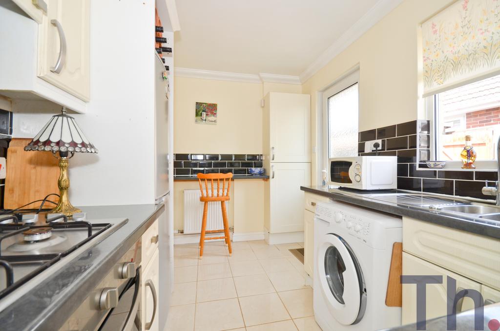 Kitchen Breakfast Room.JPG