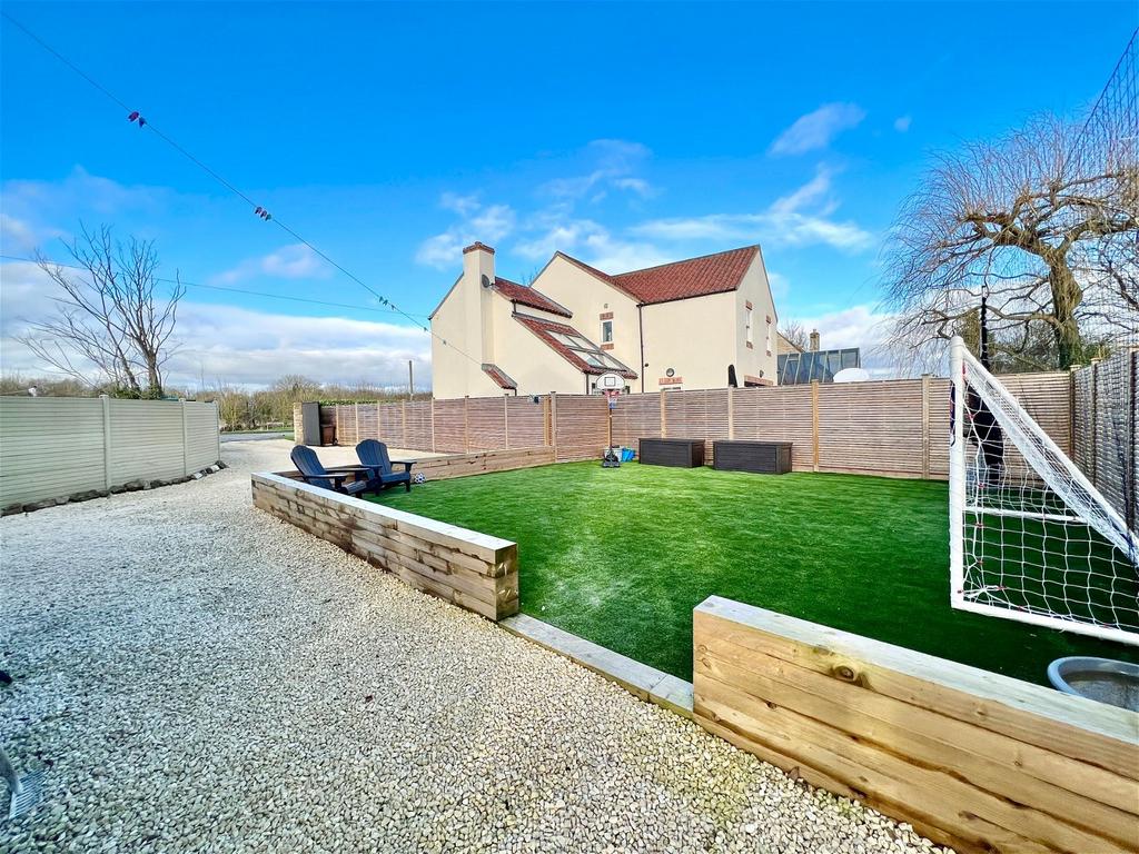 Barkston Ash, Common Road, Tadcaster... 3 bed end of terrace house for