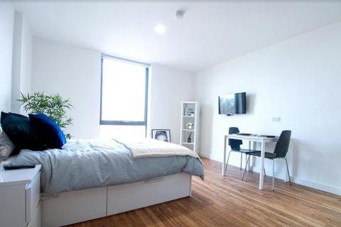 1 bedroom property to rent, The Studios, 25 Plaza Boulevard, Liverpool, L8