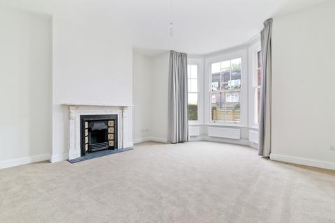 3 bedroom terraced house to rent - Churchmore Road, Streatham Common, SW16