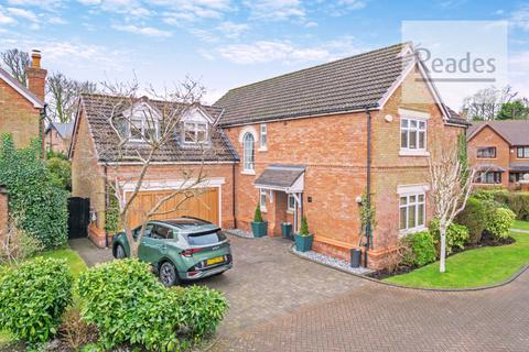 5 bedroom detached house for sale, Priory Close, Hawarden CH5 3