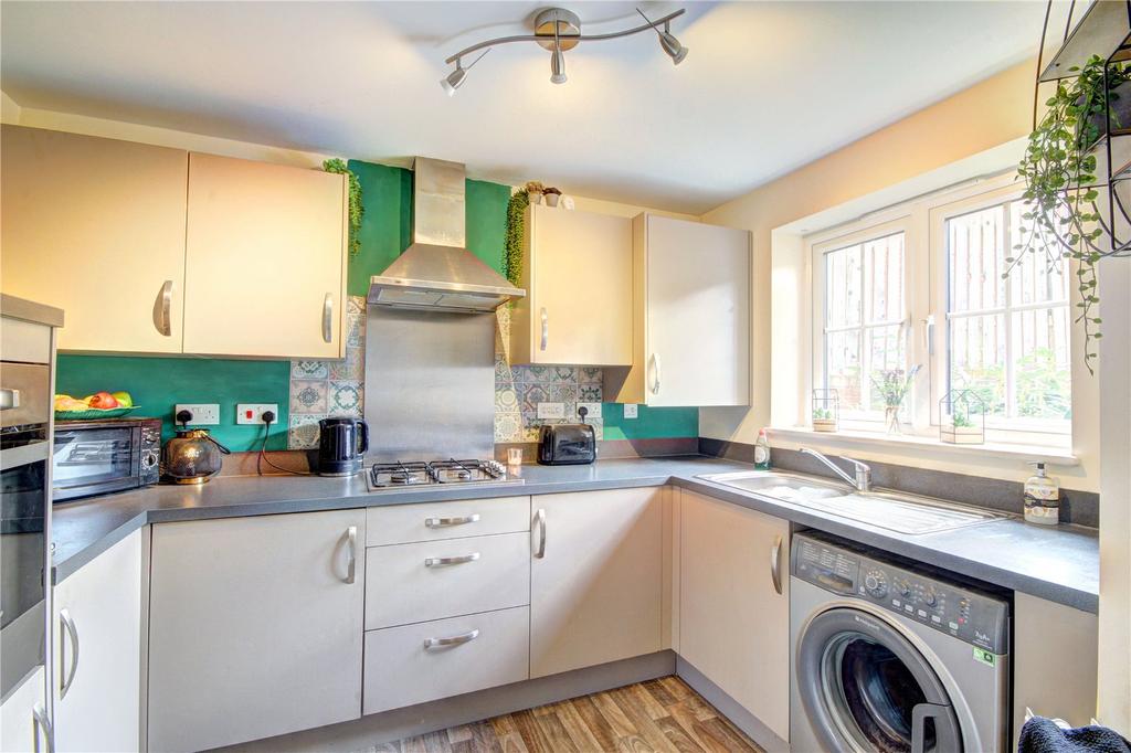 Aspen Grove, Burnopfield, NE16 3 bed semidetached house for sale £