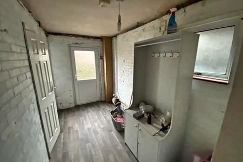 30b Farm Road, Neath, SA11 2TA