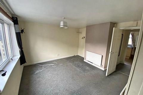 30b Farm Road, Neath, SA11 2TA