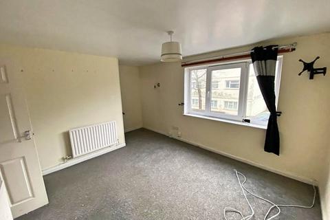 30b Farm Road, Neath, SA11 2TA
