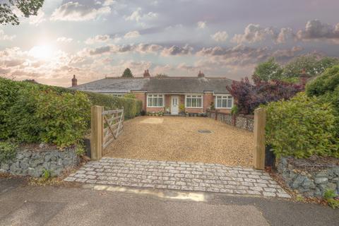 3 bedroom terraced bungalow for sale, Finchdean Road, Rowland's Castle, Hampshire