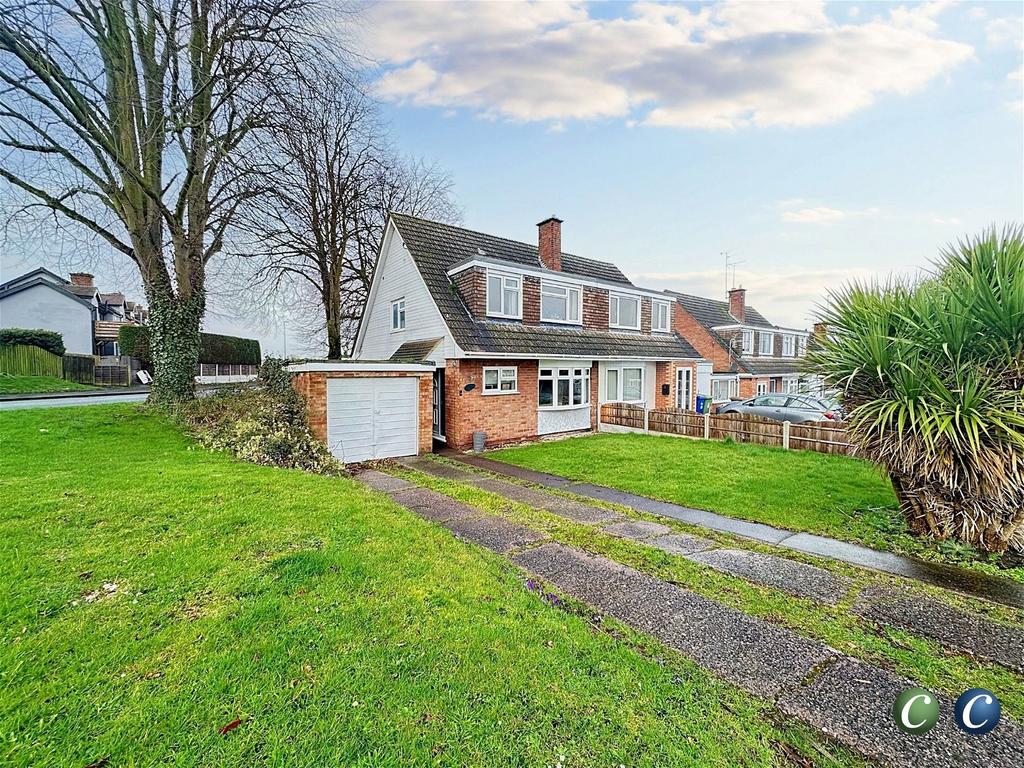 Plovers Rise, Rugeley, WS15 2PL 3 bed semidetached house for sale £