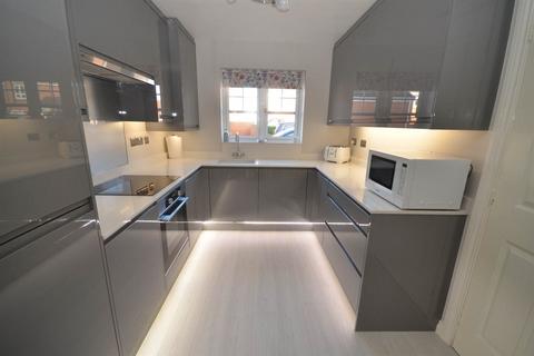3 Burnside Close, Boldon Colliery, NE35 9BU