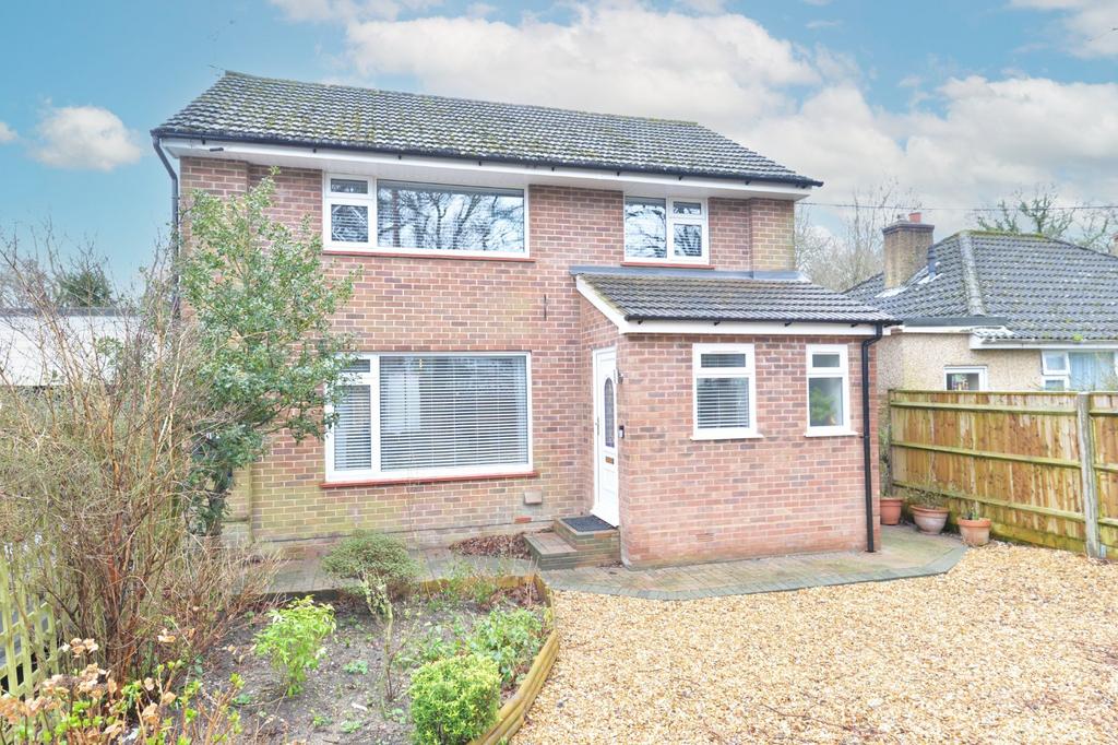Manor Road, New Milton, Hampshire, BH25 4 bed detached house for sale