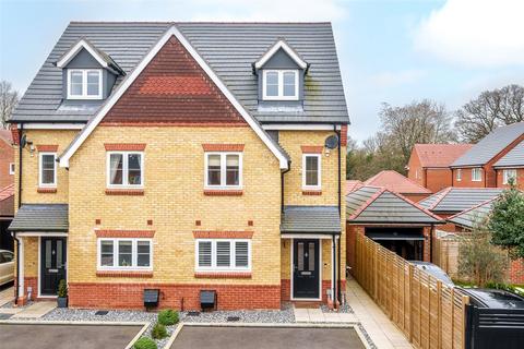4 bedroom semi-detached house for sale, Arborfield Green, Reading RG2