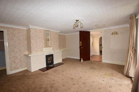 3 bedroom cottage for sale, Middle Street, Corringham DN21