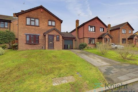 3 bedroom detached house for sale, Cotswold Gardens, Downswood, ME15