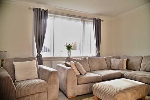 3 bedroom apartment for sale - Cairnfield Avenue, Maybole, Ayrshire