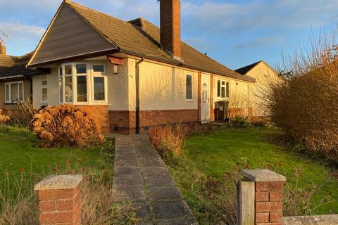 2 bedroom bungalow to rent, Chestnut Avenue, Leicester, LE2 5JG